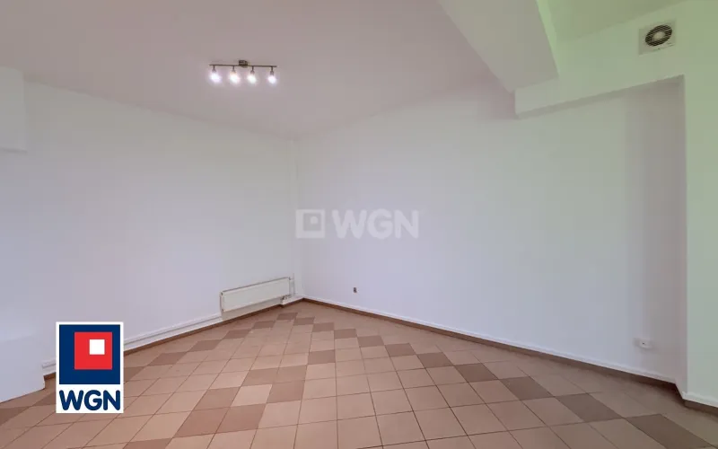 Lokal usługowy na  wynajem Jaworzno - Lokal handlowo-usługowy ul. Farna do wynajęcia