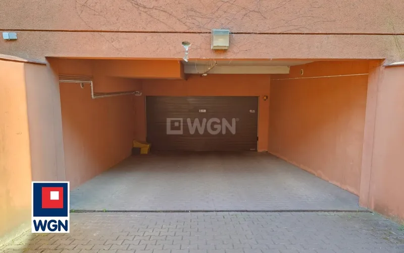 Garaż na  sprzedaż Wrocław - Garaż, miejsce postojowe, Wrocław ul. Rodzinna